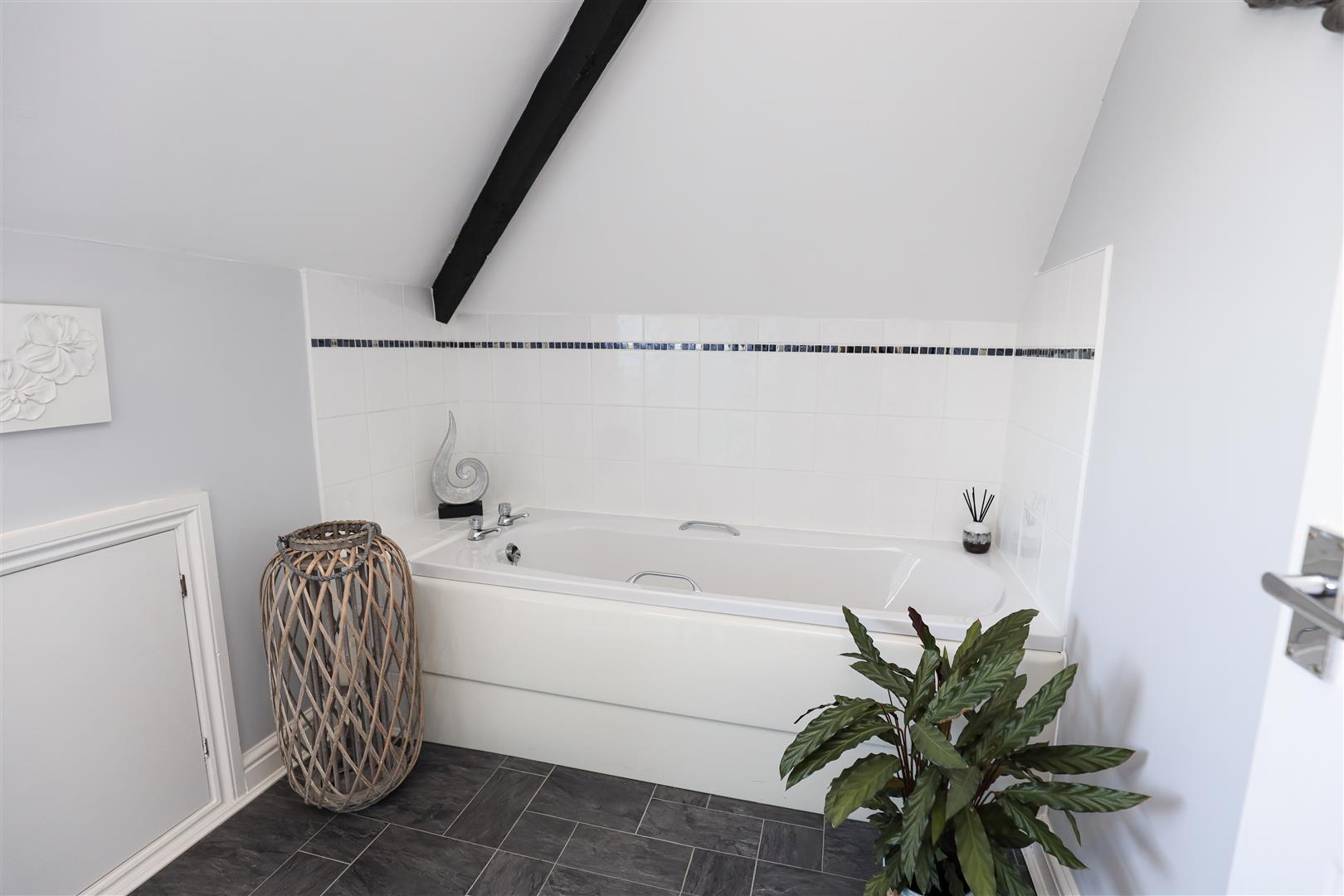 Peppercorn Lodge, 182 Port Road East, Barry, Vale of Glamorgan, CF62 9PZ